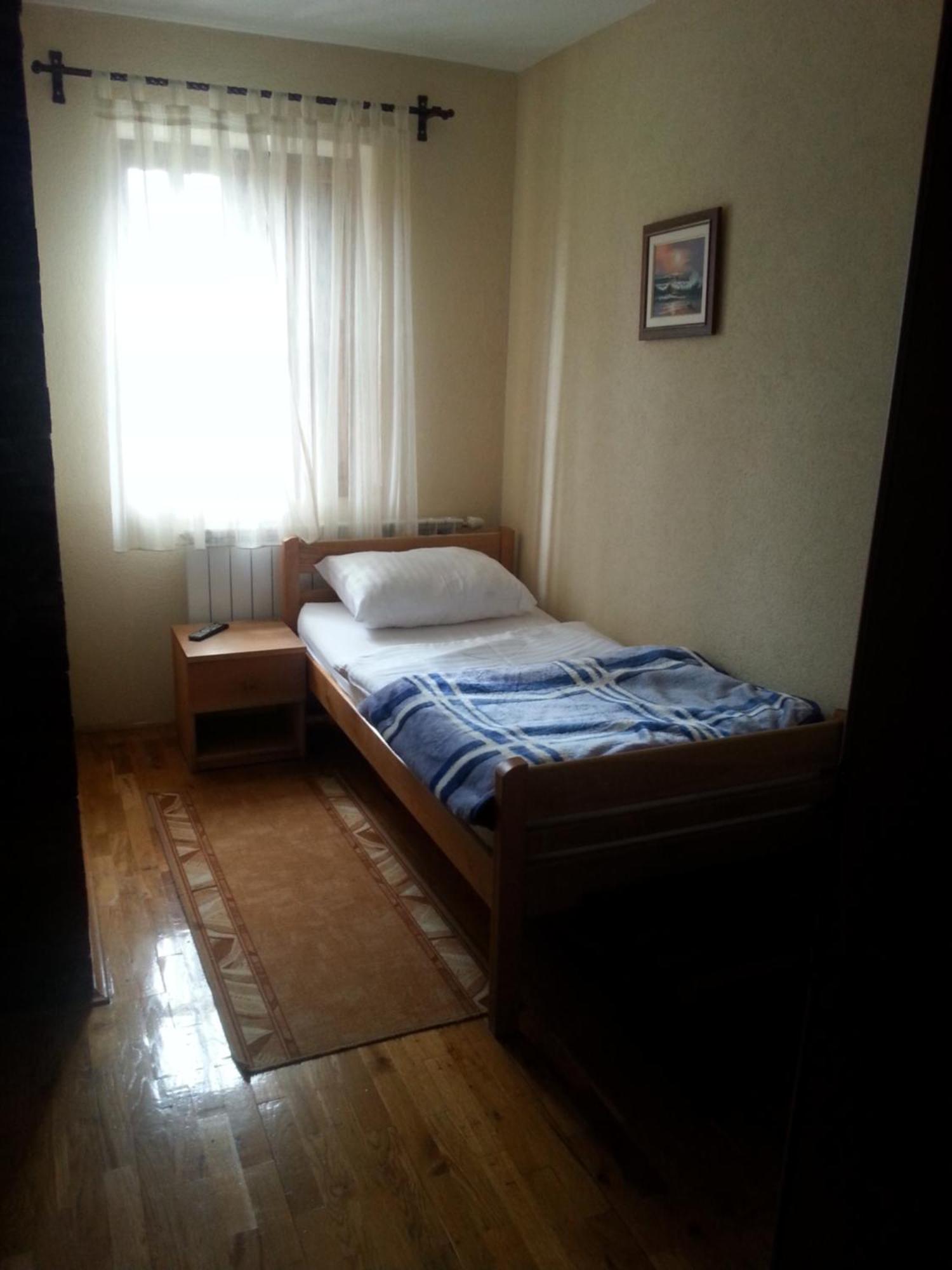 Hotel Gacka Otočac Pokoj fotografie